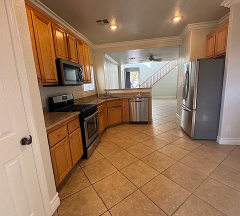 3rd image of 11625 Royal Derwent Dr