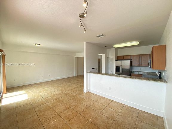 3rd image of 10870 NW 88th Ter Unit 217