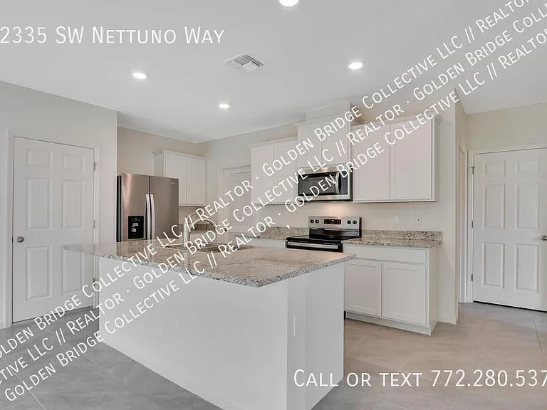 12335 SW Nettuno Way — Photo 1