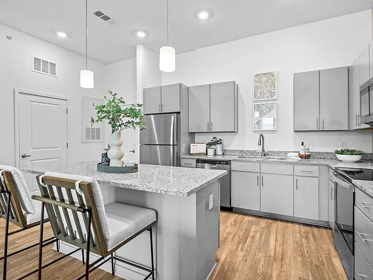 Canopy Park Apartments — Photo 26
