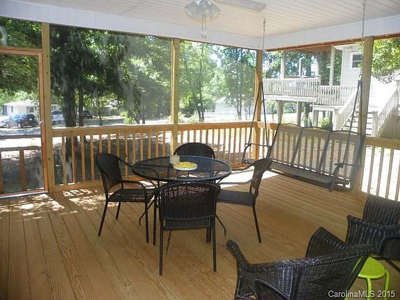 2nd image of 701 Pinehaven Dr