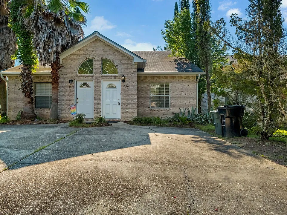 3056 Royal Palm Way