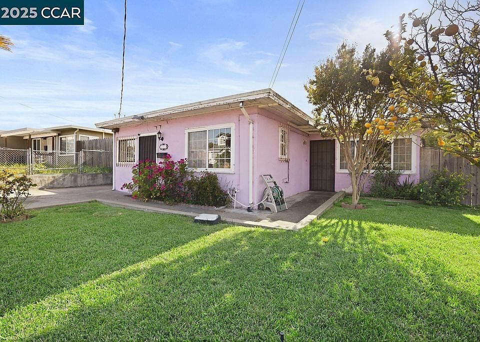 1st image of 222 Denise Dr