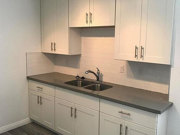 5th image of 1556 W 227th St #6