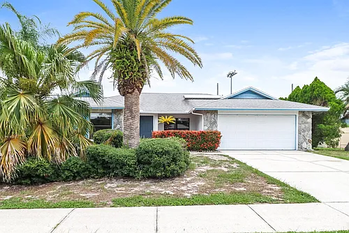 2225 Hidden Meadows Dr E Photo 1