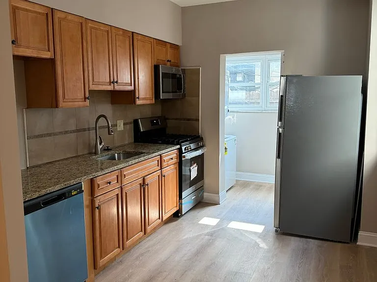 2445 S Watts St — Photo 3