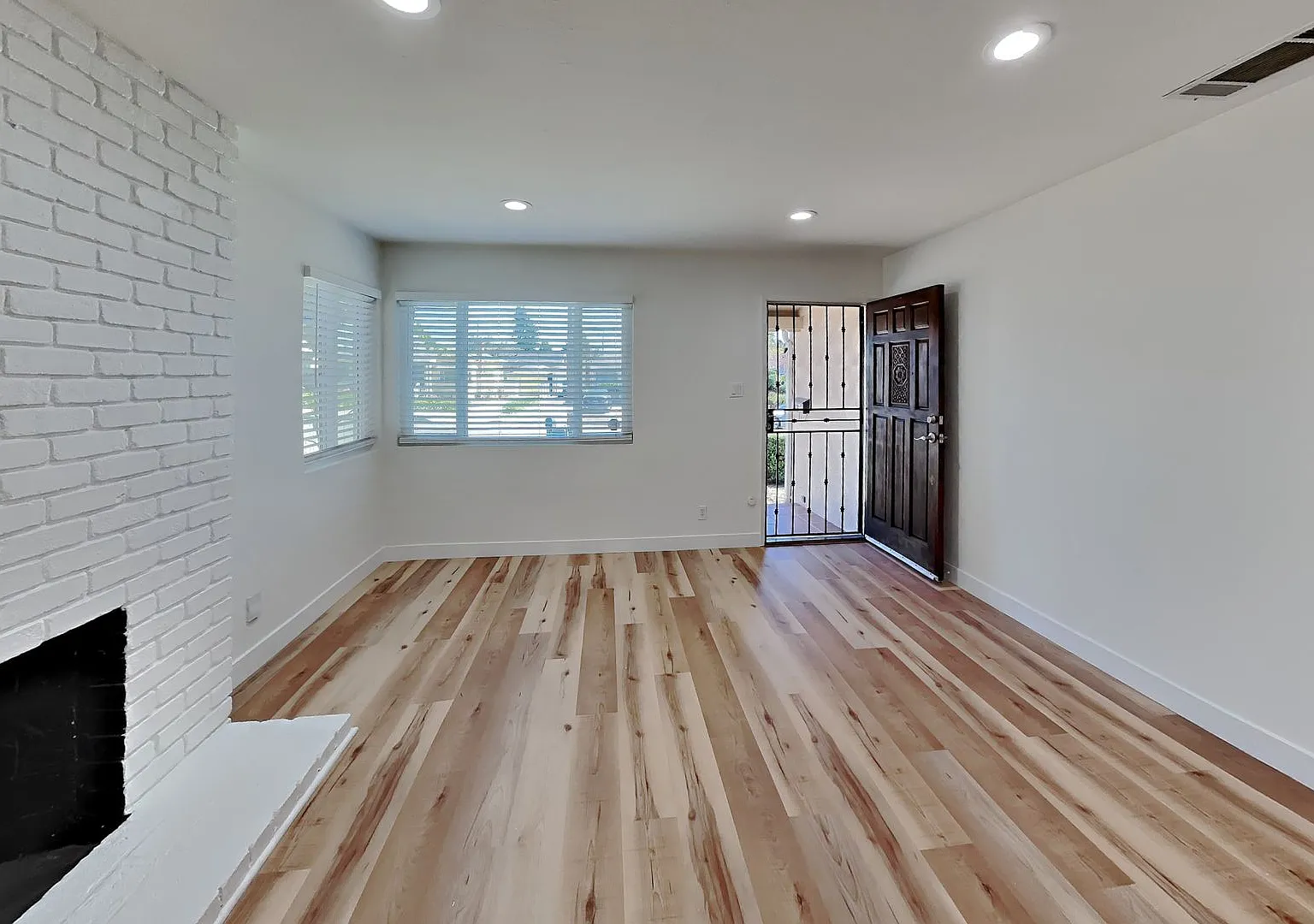 930 Dolores Avenue — Photo 3