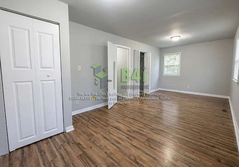451 Fairlock Ln NW — Photo 10