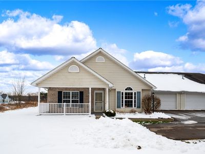 413 Stewart Ln #23-C, Grove City, PA, 16127