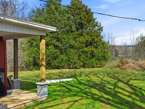 4th image of 229 Seth Hyatt Rd