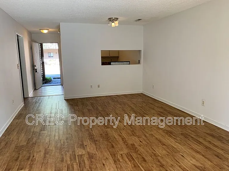 2736 Jobee Dr #3 — Photo 10