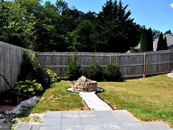 5th image of 3110 Galaxy Rd #1