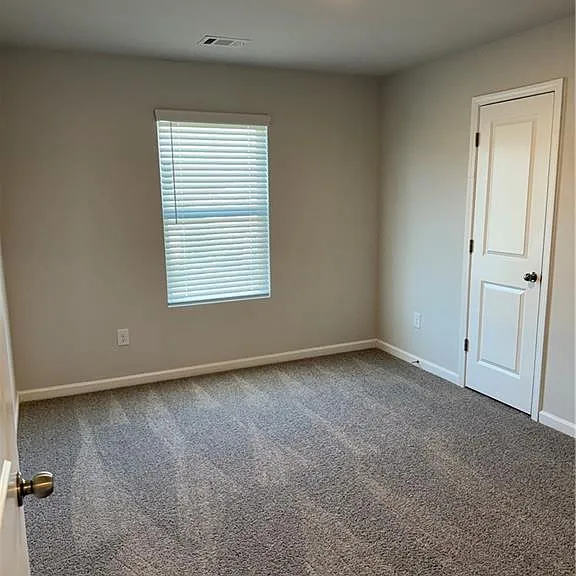 11067 Suria Dr SE — Photo 12
