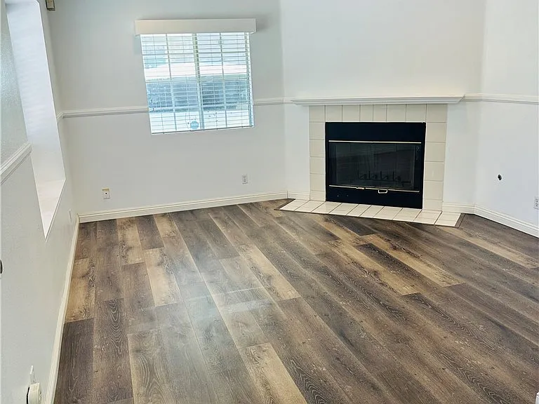 4238 La Rica Ave — Photo 2