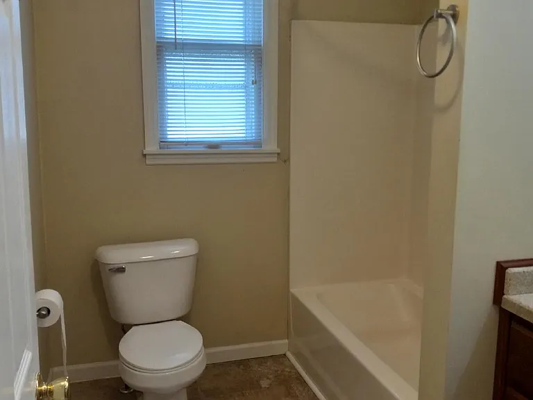 7074 Sutherland Ave — Photo 10