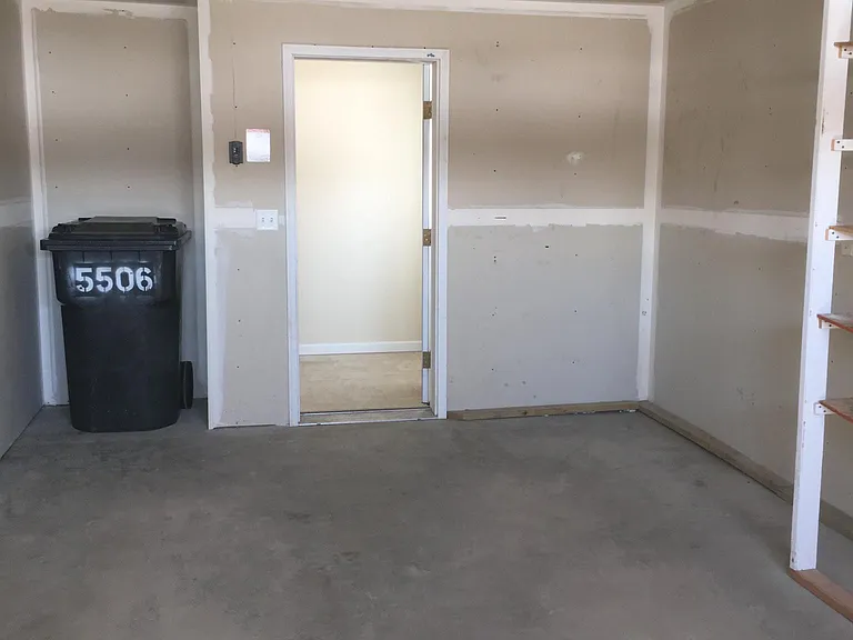 340 Barney St #C — Photo 20