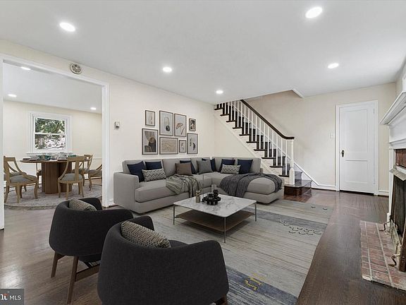 2nd image of 8427 Limekiln Pike