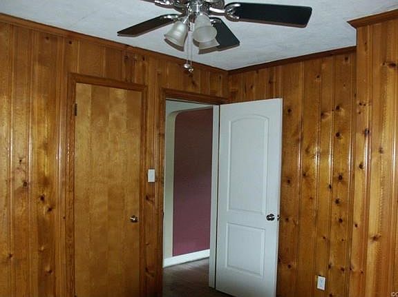5th image of 3408 Merkner Dr