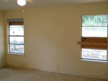 5th image of 125 Brunswick Ln