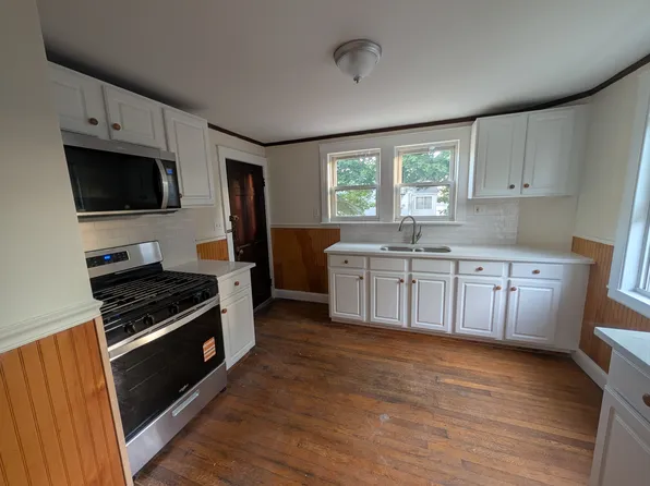 90 Lawn Ave #2, Quincy, MA 02169