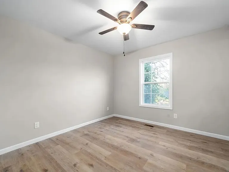 828 Gracey Ave — Photo 19