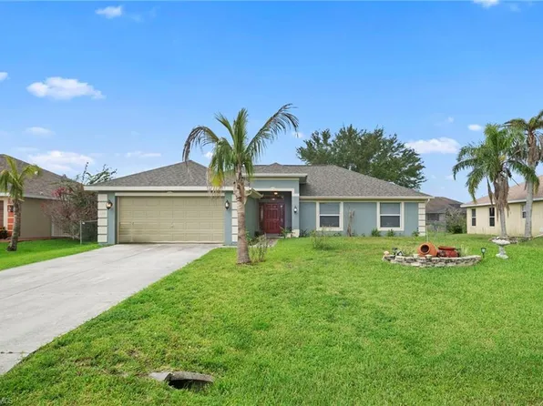 423 Windermere DR, LEHIGH ACRES, FL 33972
