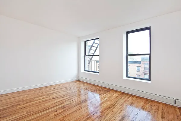 Rented by Bold New York | media 17