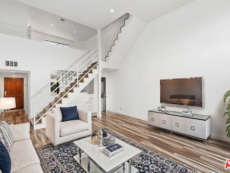 1st image of 3712 Evans St APT 7