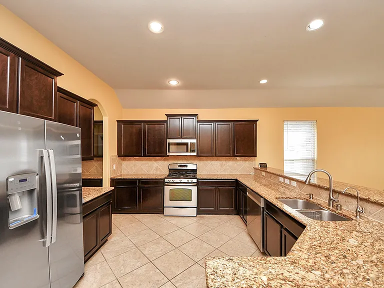 5327 Wolfpen Ridge Ln — Photo 6
