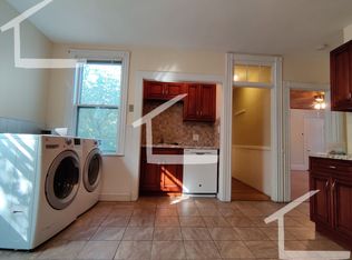 234 Cypress St #3, Brookline, MA 02445