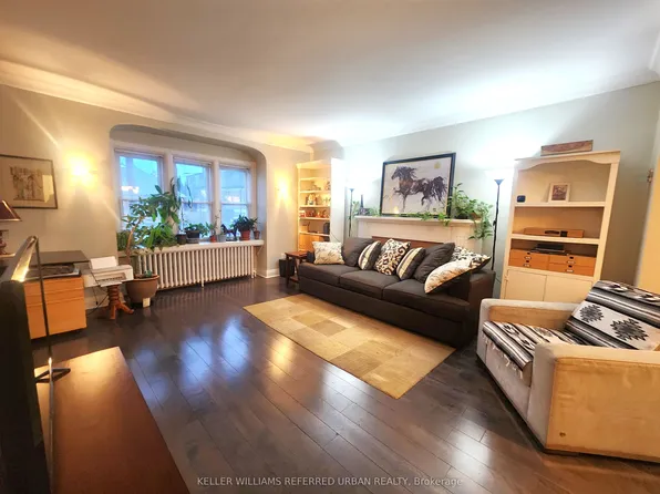 1227 Avenue Rd, Toronto, ON M5N 2G5