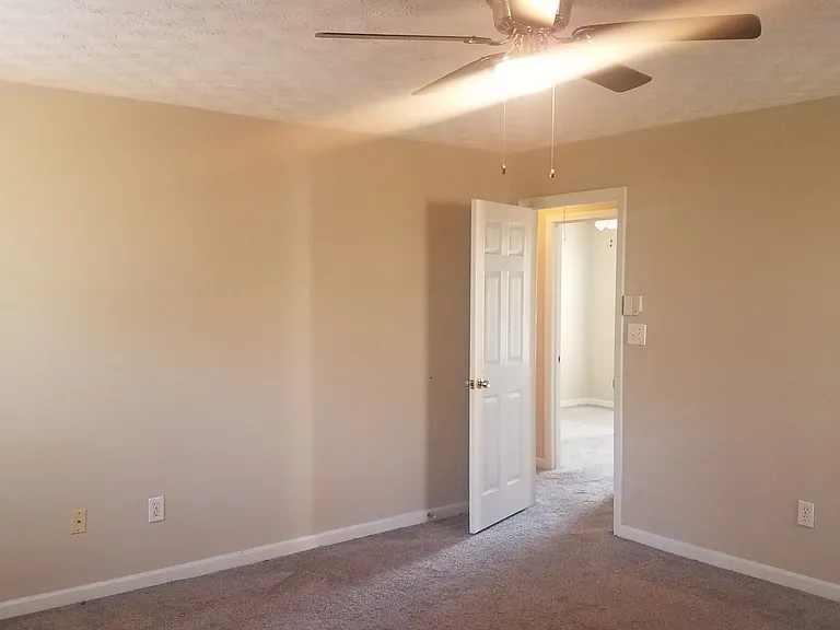 2804 Candler Run SW — Photo 4