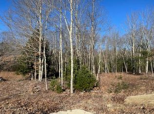 10-11 Peterson Rd, Rochester, NH 03867