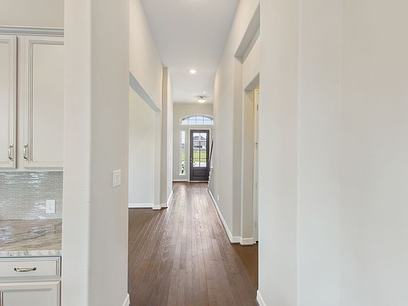 4th image of 11922 Citta Bella Ct