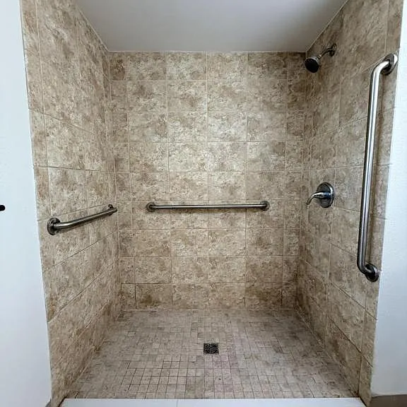 1422 Penn Ave #1 — Photo 17