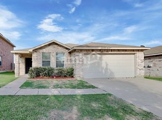 8427 Cotton Valley Ln, Arlington, TX 76002