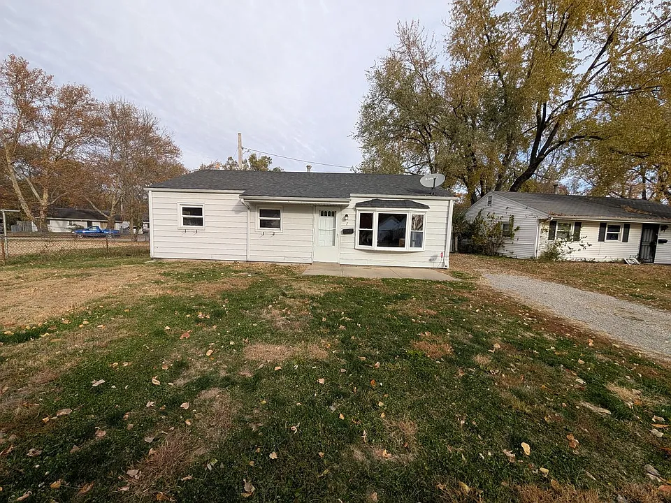 7 Garnet Ct