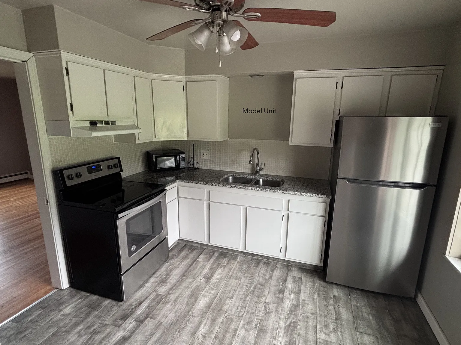 2 bed, 900 sqft, $1,750 — Photo 4