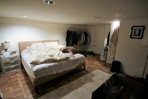 Rented by JK Dansar Corp | media 45