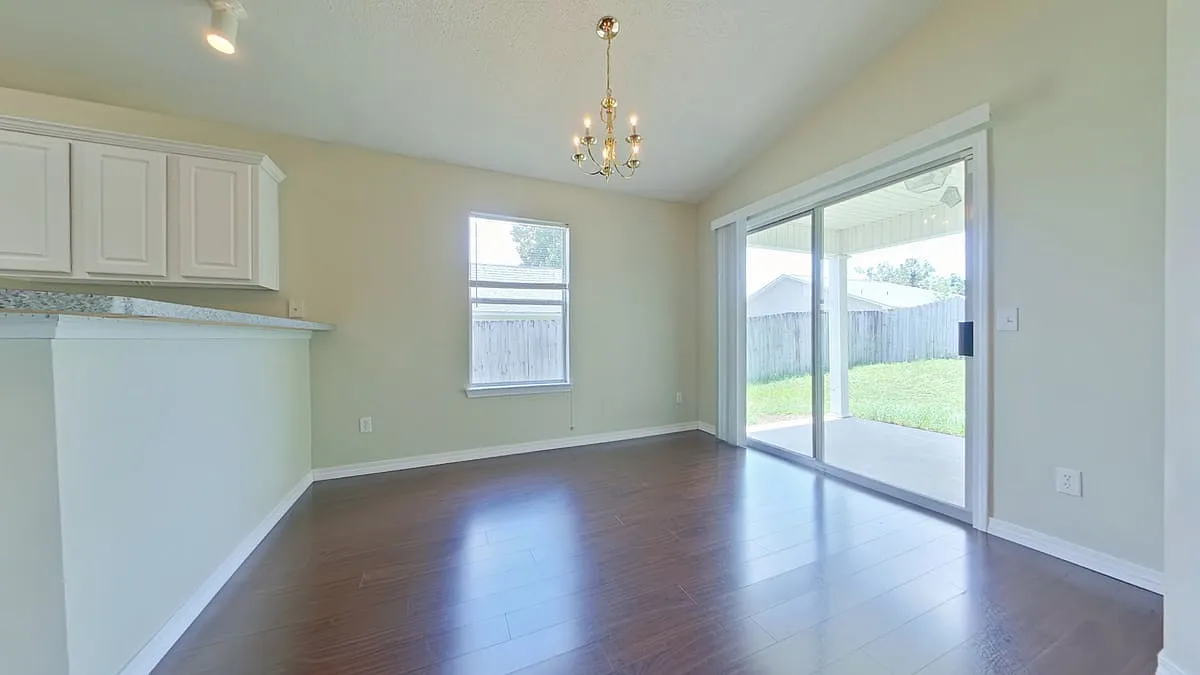 286 Limestone Circle — Photo 4
