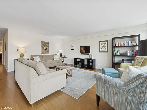 5th image of 165 N Kenilworth Ave APT 2B