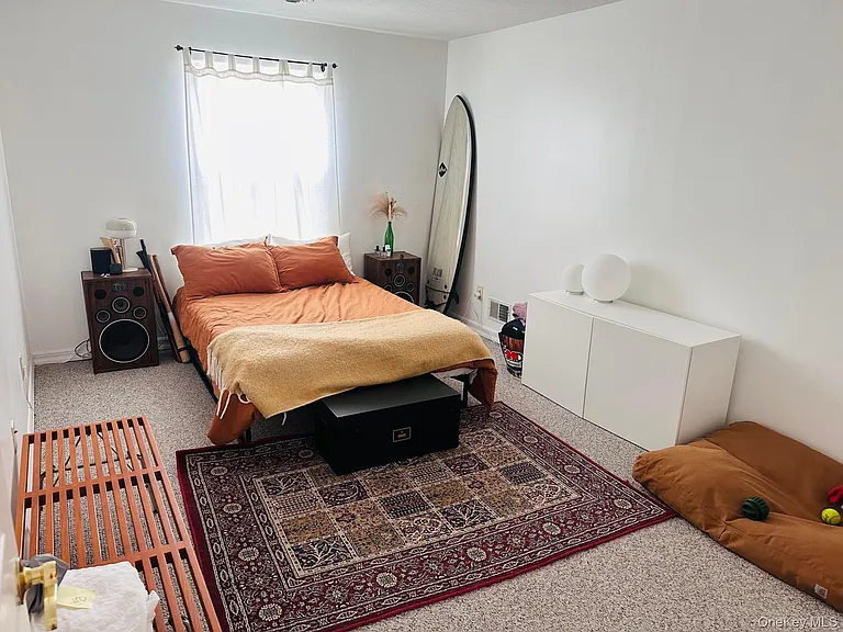 244 Beach Breeze Pl #B — Photo 3