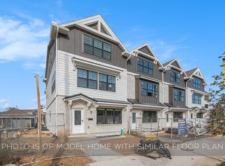 710 Turnock St, South Bend, IN 46617