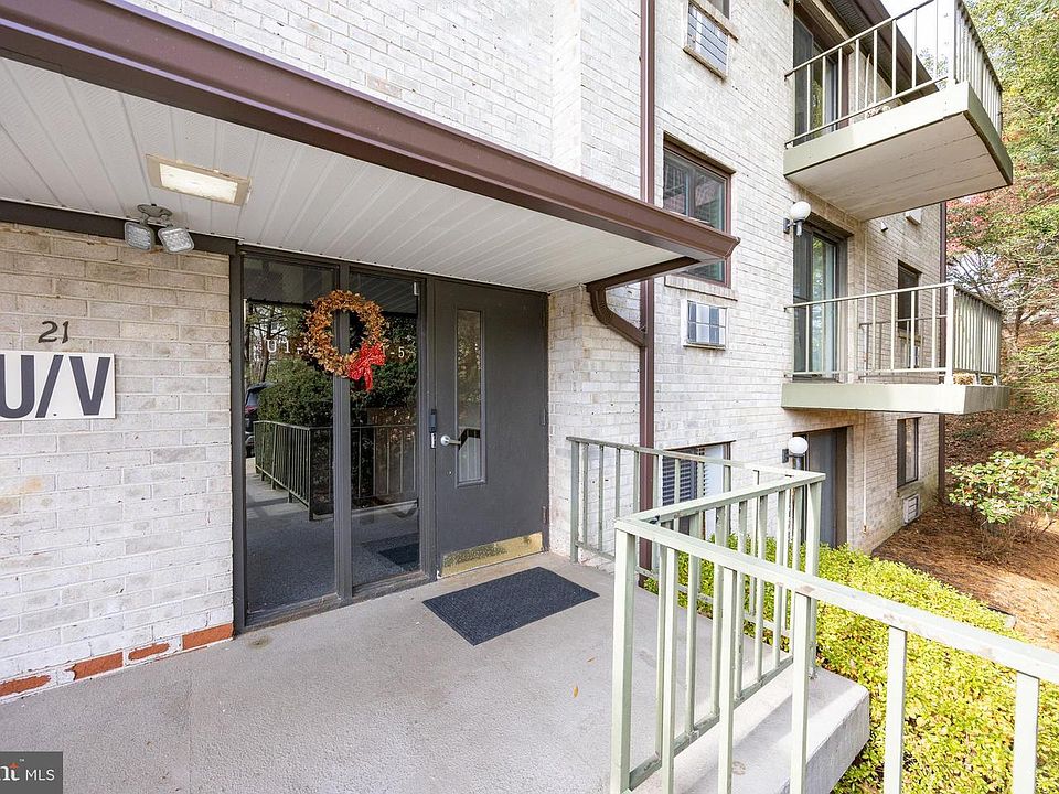 1st image of 21 Dougherty Blvd APT V1
