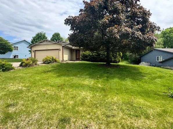 10294 Upper 178th St W, Lakeville, MN 55044