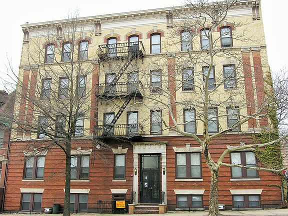 3rd image of 210-220 West Market Street