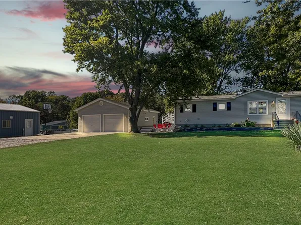 361 N County Road 1320e, Lerna, IL 62440