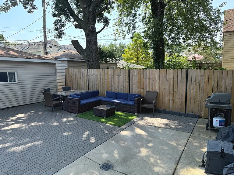 3929 N Whipple St #G — Photo 18