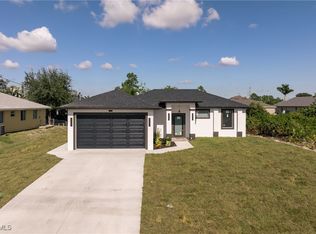 3408 20th St SW, Lehigh Acres, FL 33976