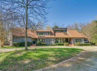 633 Rocky Point Rd, Cordova, TN 38018